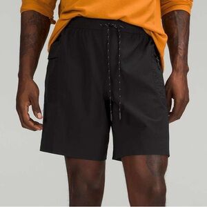 Lululemon Men’s Large Water-Repellent Hiking Short 8"
Black